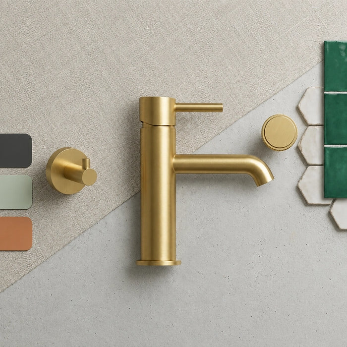 Pisa Round Basin Tap & Waste - Brushed Brass