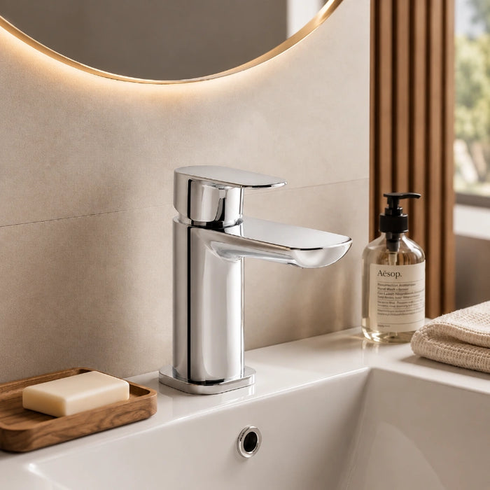Como Lever Basin Tap - Chrome